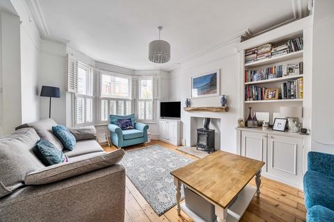 102 Linden Crescent, Folkestone, CT19 5SD