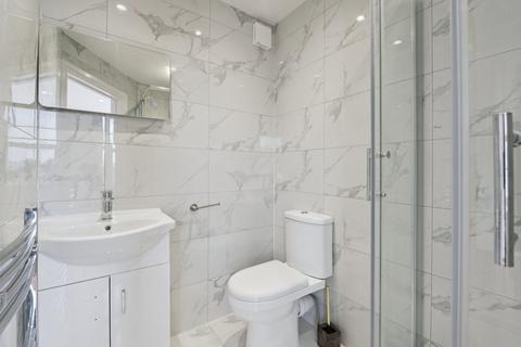 undefined, Grove Road, Uxbridge, UB8