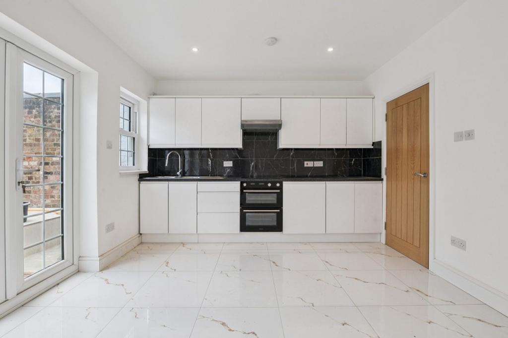 Living Room/Kitchen