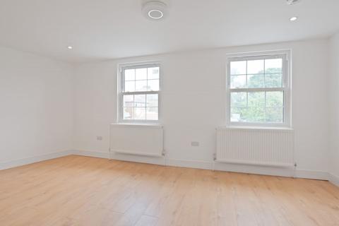 undefined, Grove Road, Uxbridge, UB8