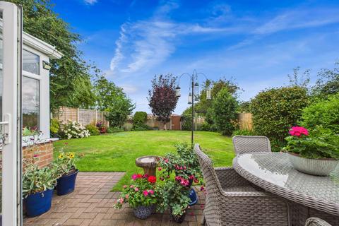 12 Springfield Close, Burscough, Ormskirk, L40 7UG