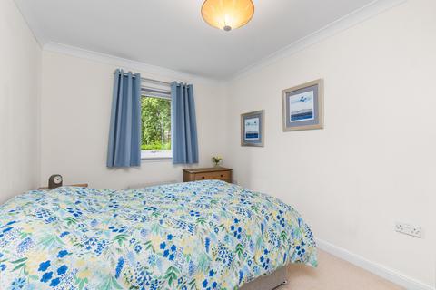 2 bedroom retirement property for sale, 77/12 Barnton Park View, EDINBURGH, EH4 6EL