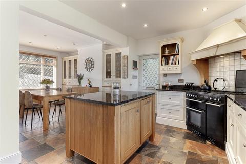 undefined, Leeds Road, Bramhope