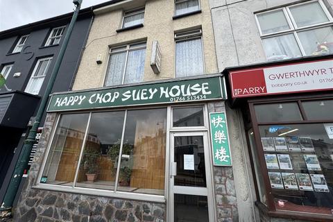 High Street, Porthmadog