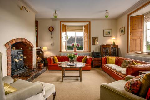 5 bedroom detached house for sale, Habberley Road, Worcestershire DY12