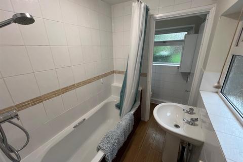 2 bedroom terraced house to rent, Belvoir Street, Melton Mowbray