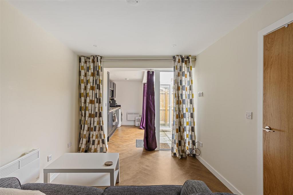 79a Fourth Avenue 10.jpg