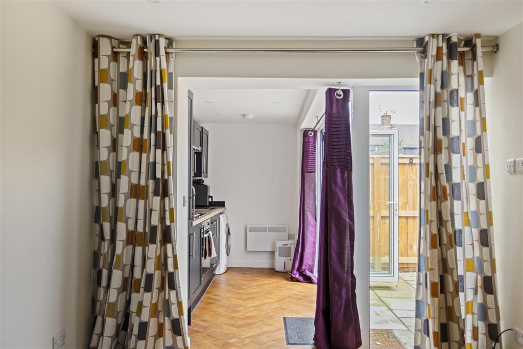 79a Fourth Avenue 13.jpg