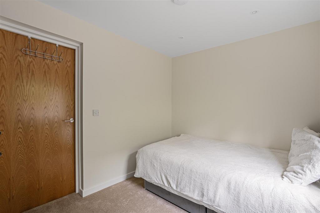 79a Fourth Avenue 37.jpg