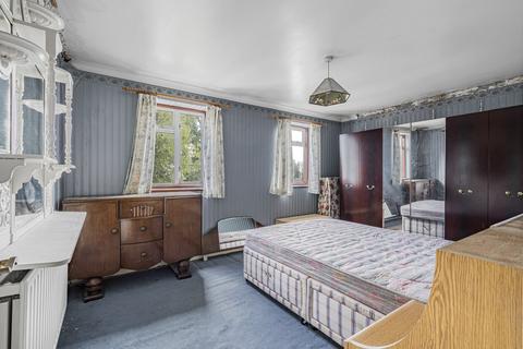 undefined, Burgoyne Road, Sunbury-on-Thames, Surrey, TW16