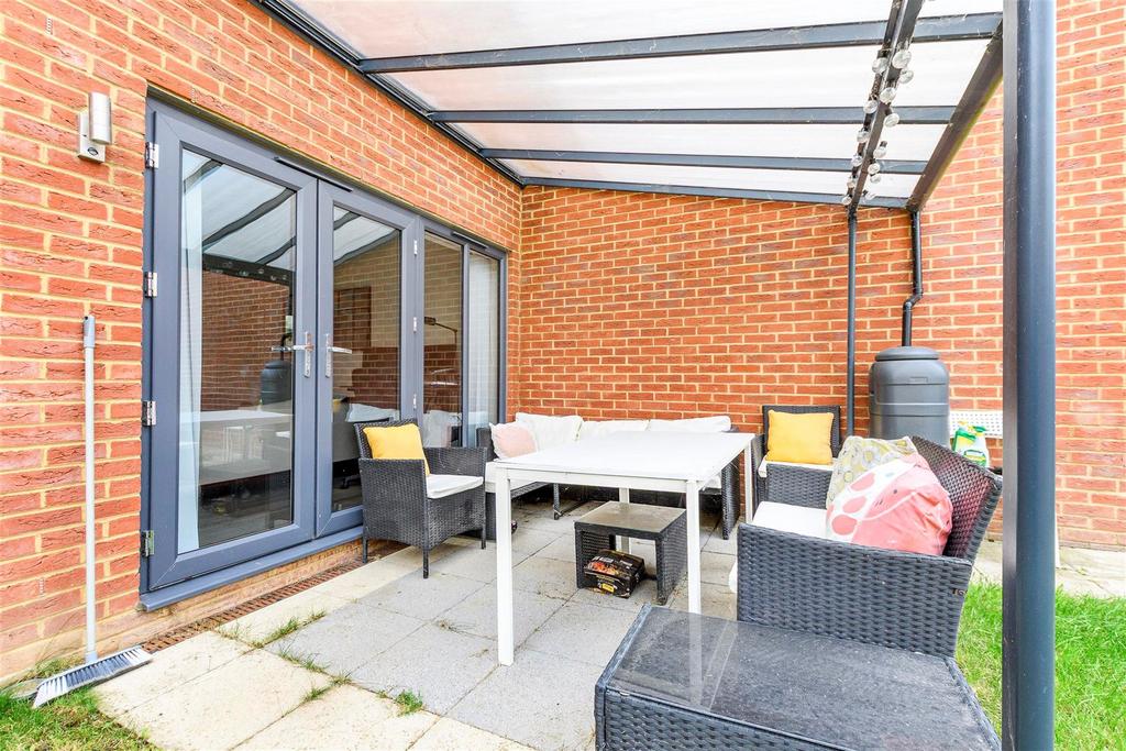 Patio / Decking