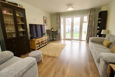 3 bedroom terraced house for sale, Cloverfield, West Allotment, Newcastle Upon Tyne