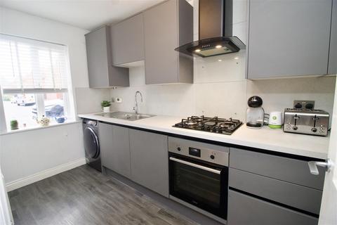 3 bedroom terraced house for sale, Cloverfield, West Allotment, Newcastle Upon Tyne