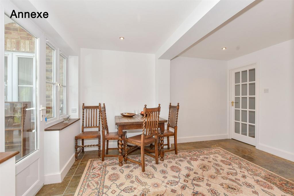 Annexe Dining Area