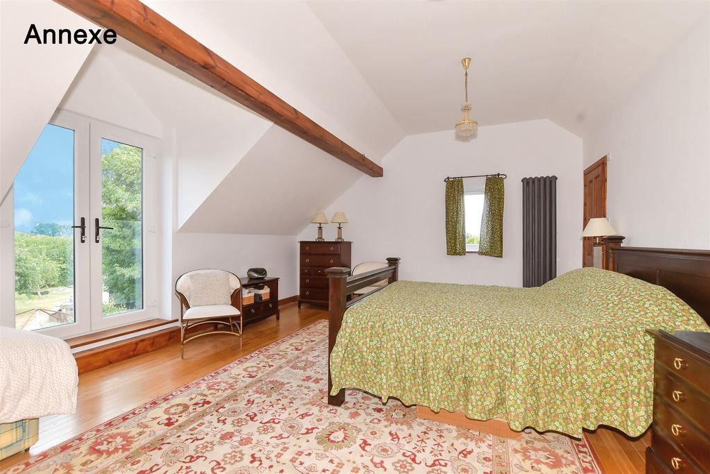 Annexe Bedroom 1