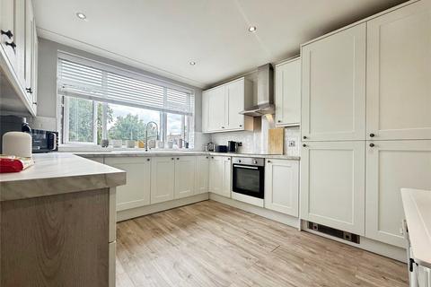 2 bedroom apartment to rent, Laughton Court, Stoneygate LE2