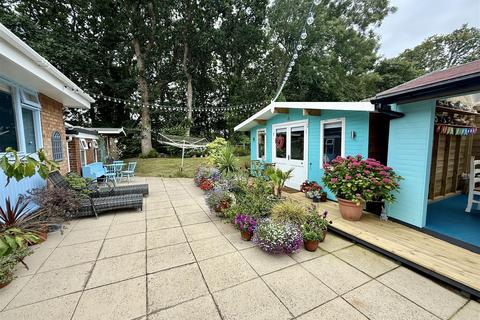 20 Cwmhalen, New Quay, SA45 9SF