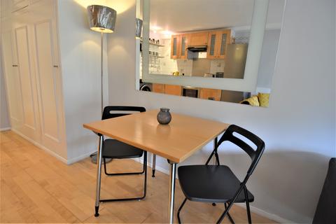 undefined, Moreton Street, London SW1V