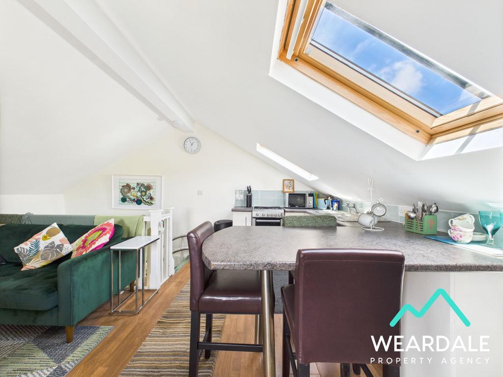 Annexe Kitchen / Living Area