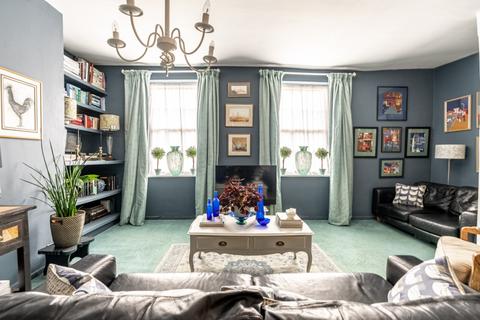 2 bedroom apartment for sale, Pickford Road, St. Albans AL3