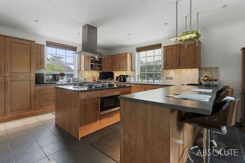 4 bedroom detached house for sale, Oxlea Road, Torquay, TQ1