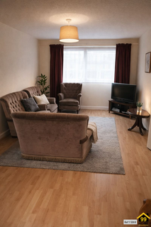 5 bedroom flat for sale, Cowbridge Lane, Barking, London Borough of and Dagenham, IG11