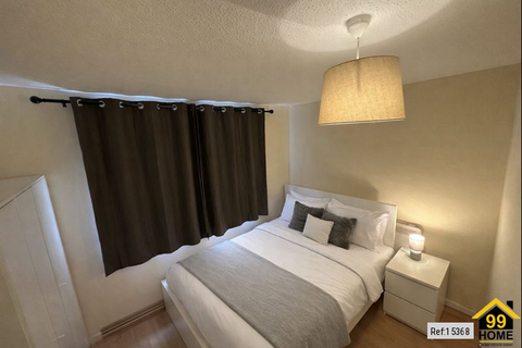 5 bedroom flat for sale, Cowbridge Lane, Barking, London Borough of and Dagenham, IG11