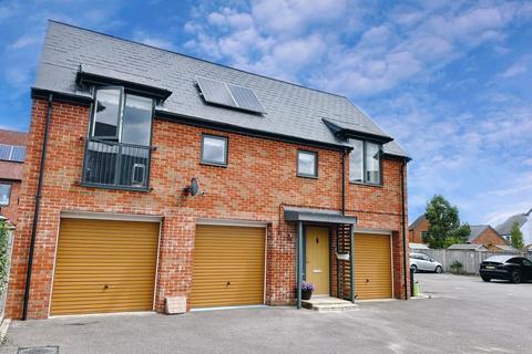 2 bedroom link detached house for sale, Gold Drive, St. Leonards, BH24