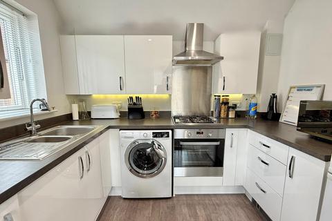 2 bedroom link detached house for sale, Gold Drive, St. Leonards, BH24