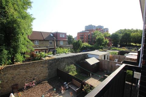 undefined, Mellish Street, London, E14