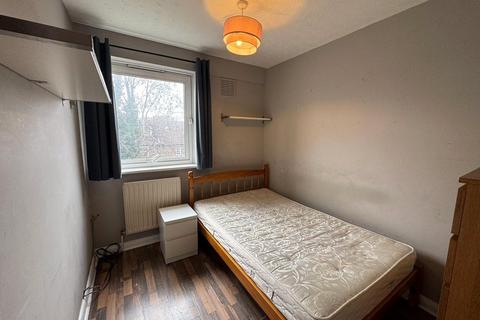 undefined, Mellish Street, London, E14