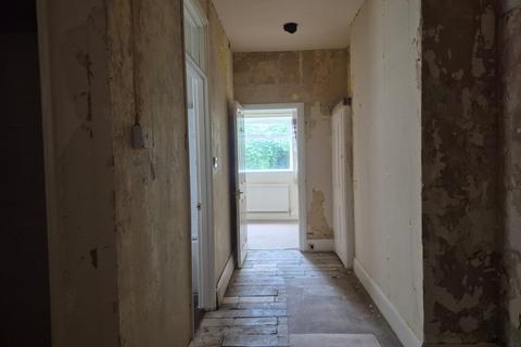 2 bedroom flat for sale, Flat 1, 80 Eastern Esplanade, Cliftonville, Margate, Kent CT9 2JP