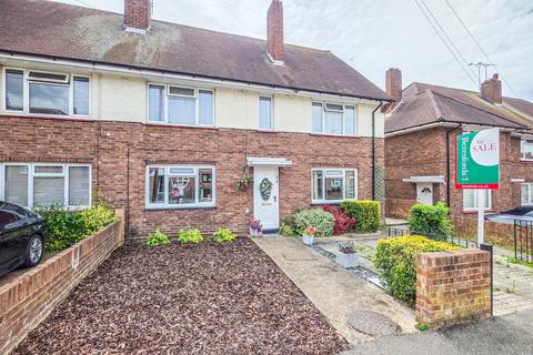 undefined, Chelmsford Avenue, Romford, RM5