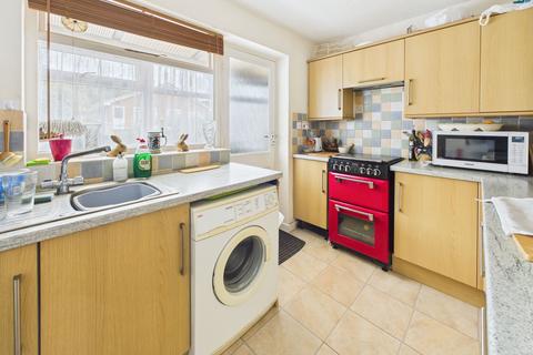 20 Axeview Road, Seaton, EX12 2JT