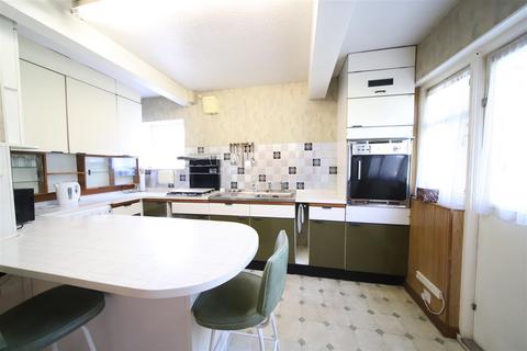 undefined, Summers Lane, London