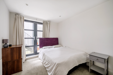 2 bedroom flat for sale, Hatton Place, Farringdon, London, EC1N