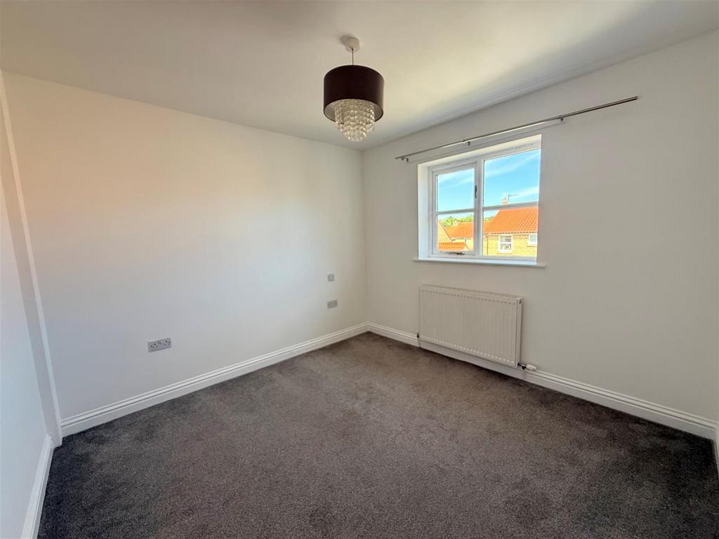 Bedroom 1 new.jpg