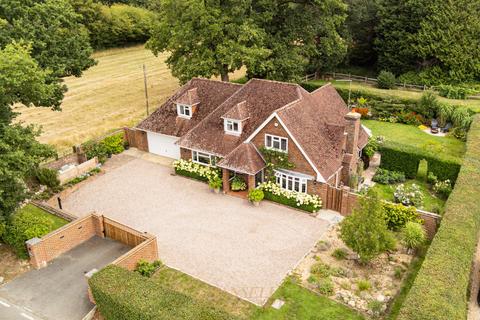 Woodside Brickhouse Lane, Newchapel, Lingfield, RH7 6HY