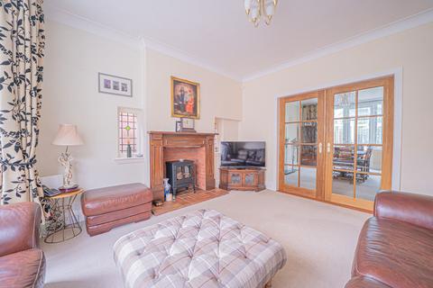 4 bedroom detached house for sale, Lode Lane, Solihull, B92