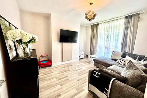 147 Limeside Road, Oldham, OL8 3LT