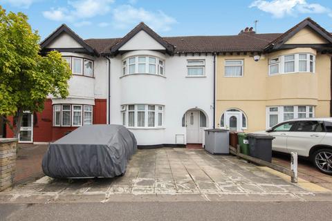 3 bedroom terraced house for sale, New Road, Chingford, E4