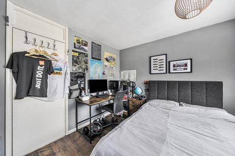3 bedroom terraced house for sale, Slough,  SL2,  SL2