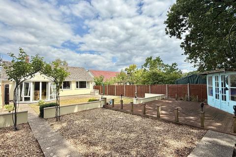 undefined, Woodlinken Close, Verwood, BH31 6BS