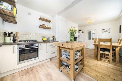 4 bedroom terraced house for sale, Bradgate Road, London SE6