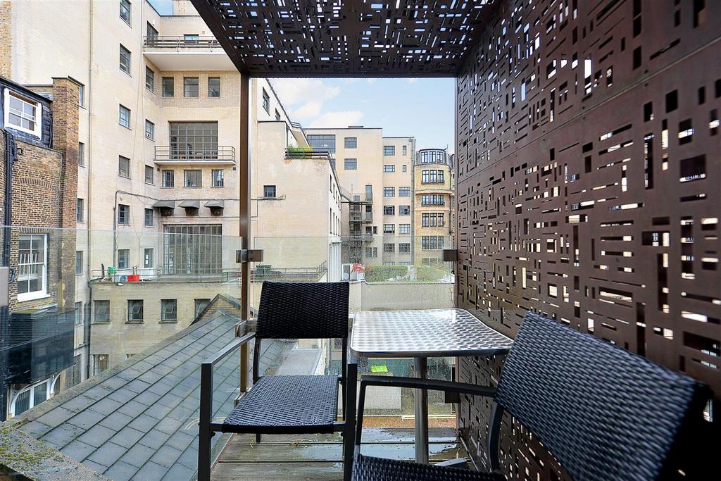 Flat 304, 10 Weymouth Stree07.JPG