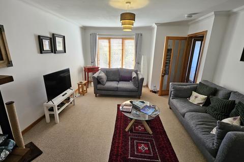 3 bedroom semi-detached house to rent, Inchture, PH14 9AB