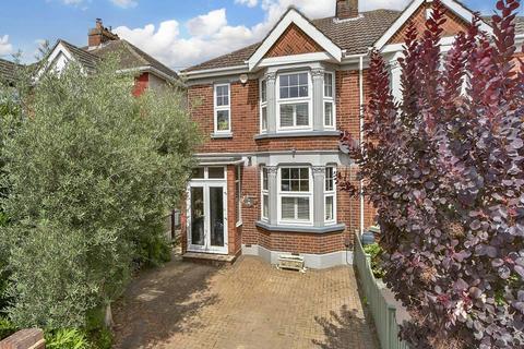 undefined, Magpie Hall Road, Chatham, Kent