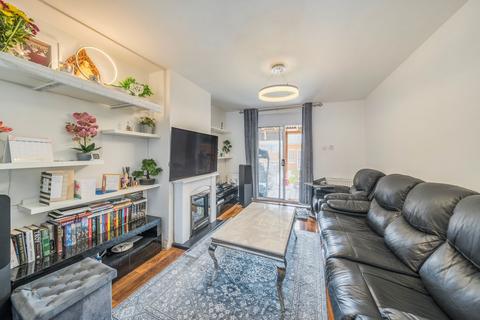 undefined, Blundell Road, Edgware, HA8