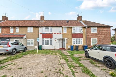3 bedroom terraced house for sale, Blundell Road, Edgware, HA8