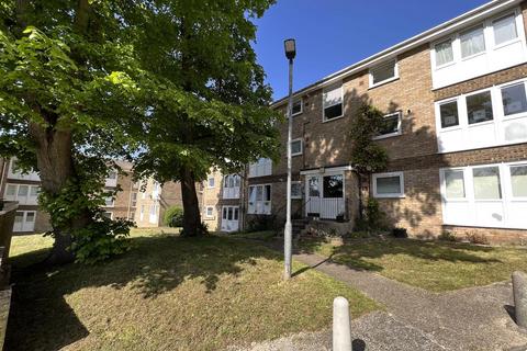 undefined, Bells Hill, Barnet